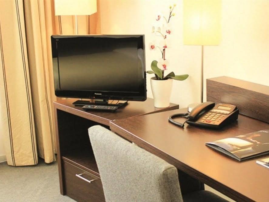 Hotel Luetzow Berlin Extérieur photo